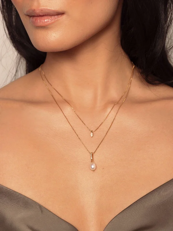 delicate gold necklaces for women-Alaia Layered Pendant