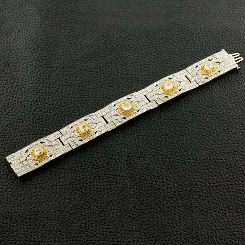 vintage gold bangles for women-Yellow & White Diamond Bracelet