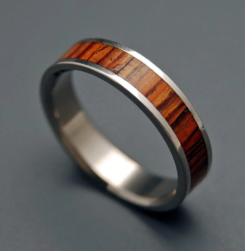 Havana | Men's Cocobolo Wood & Titanium Wedding Ring