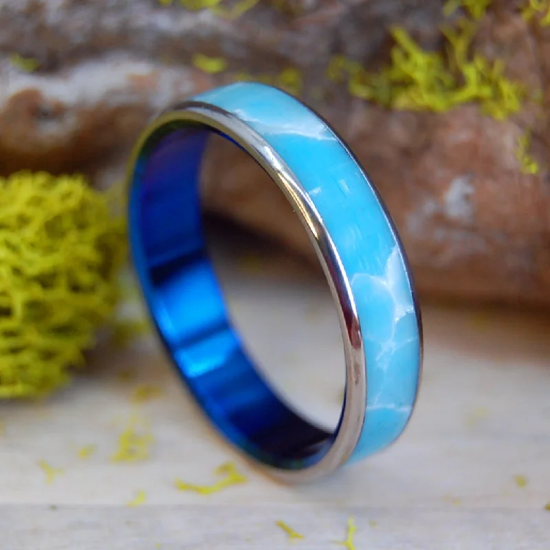 Blue Sky Wedding Day | Men's Larimar Stone & Titanium Wedding Ring