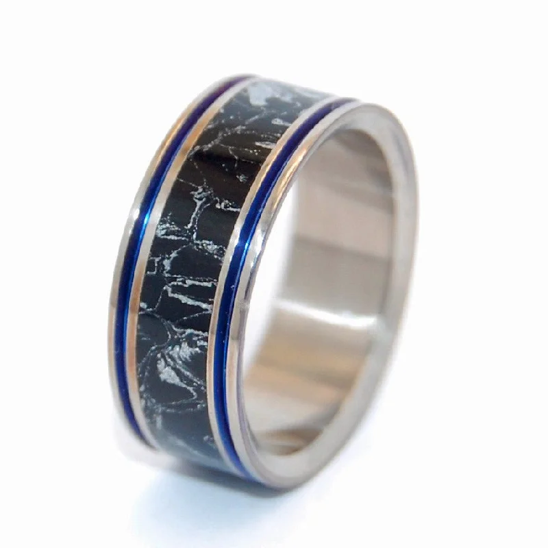 Under Cover | Men's Black, Silver & Titanium Wedding Ring