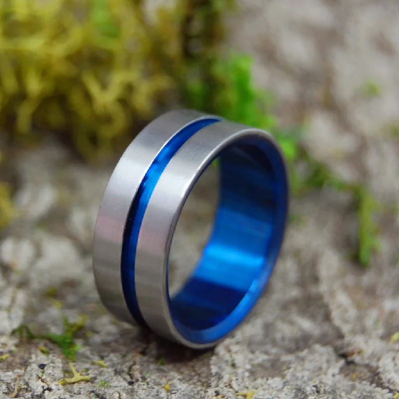 Lord Henry Blue | Men's Titanium Wedding Ring