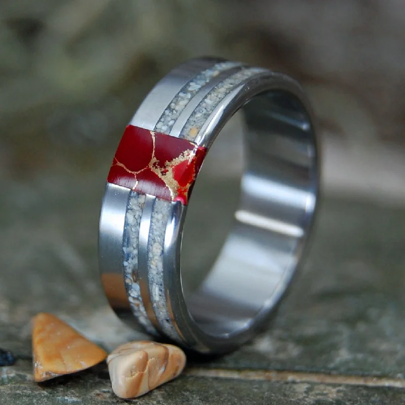 West Indie Love | Men's Jamaica Beach Sand, Trinidad Beach Sand & Titanium Wedding Ring