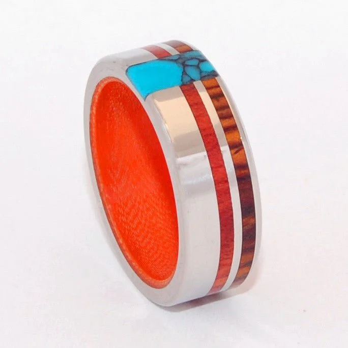 Secret Orange | Men's Turquoise, Cocobolo Wood, Blood Wood & Carbon Fiber Wedding Ring