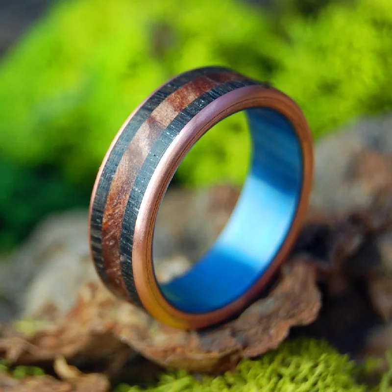 Scottish Bog Oak & Redwood | Men's Scottish Bog Oak, Redwood & Titanium Wedding Ring