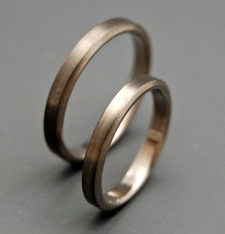 Brushed Sleek Slim | Titanium Wedding Ring Set