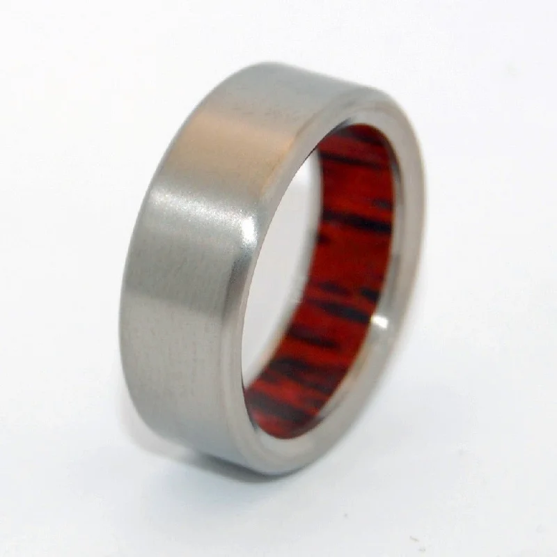 Humble Palm | Men's Red Palm Wood & Titanium Wedding Ring