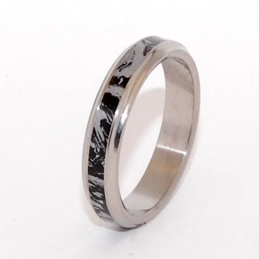 Meiko | Men's Mokume Gane & Titanium Promise Ring