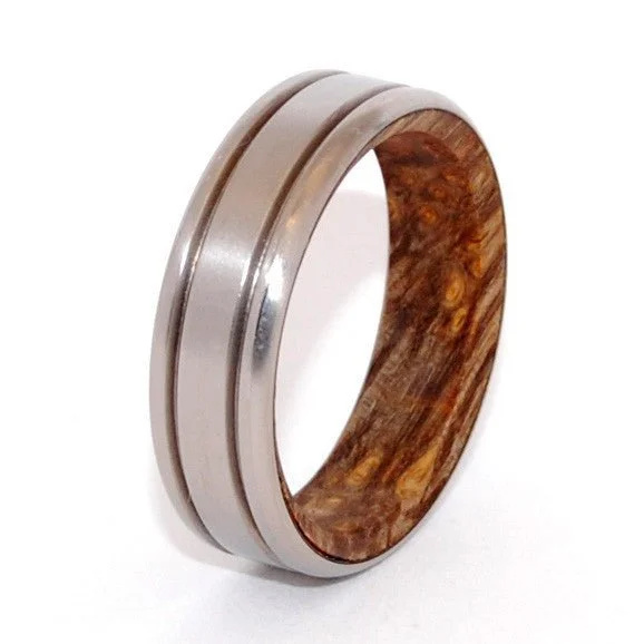 Unfurl | Men's Wood & Titanium Wedding Ring