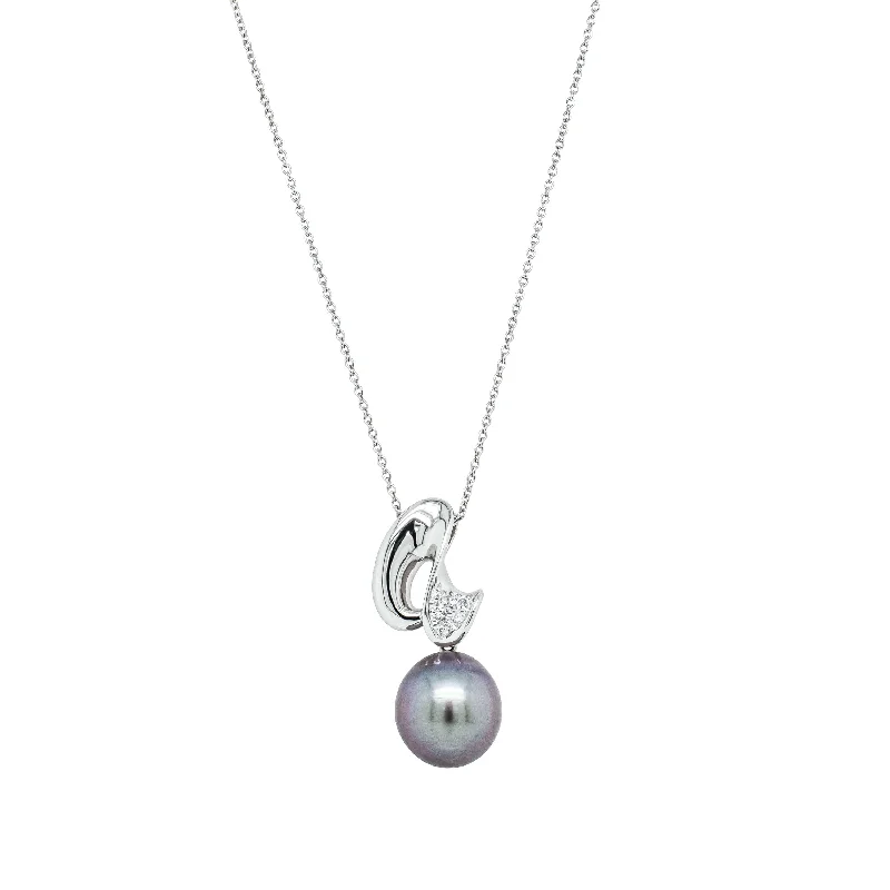 holiday necklaces for women-Deja Vu Platinum Black Pearl & Diamond Pendant