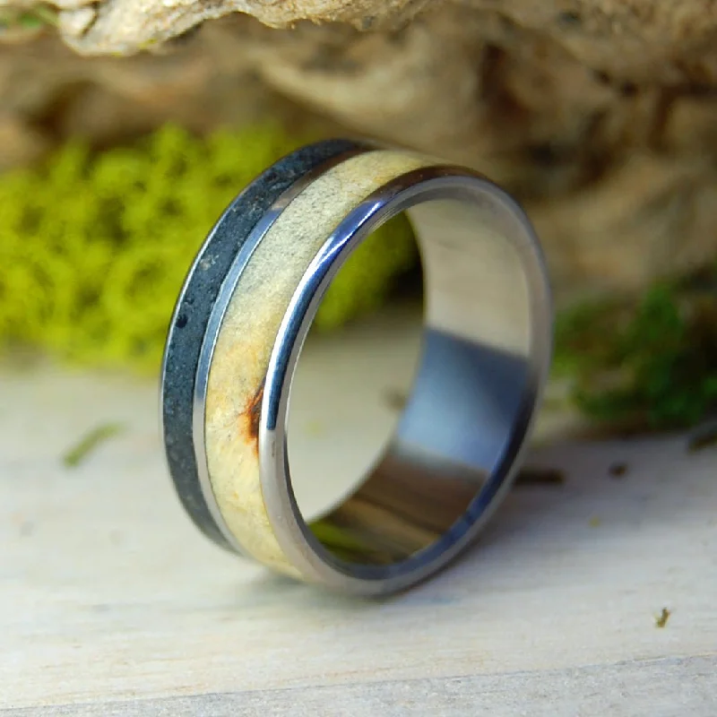 California Oregon Lava | Men's California Buckeye Wood, Oregon Obsidian, Oregon Lava & Titanium Wedding Ring