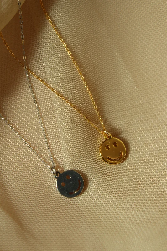 adjustable necklaces for women-Mini Happy Face Necklace